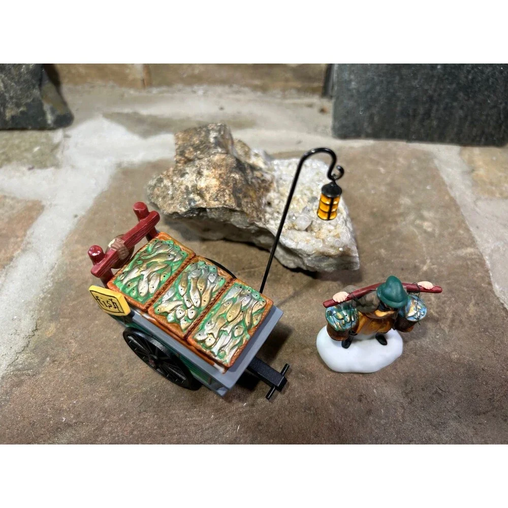 Dept 56 Chelsea Market Fish Monger # 5814-9 with box